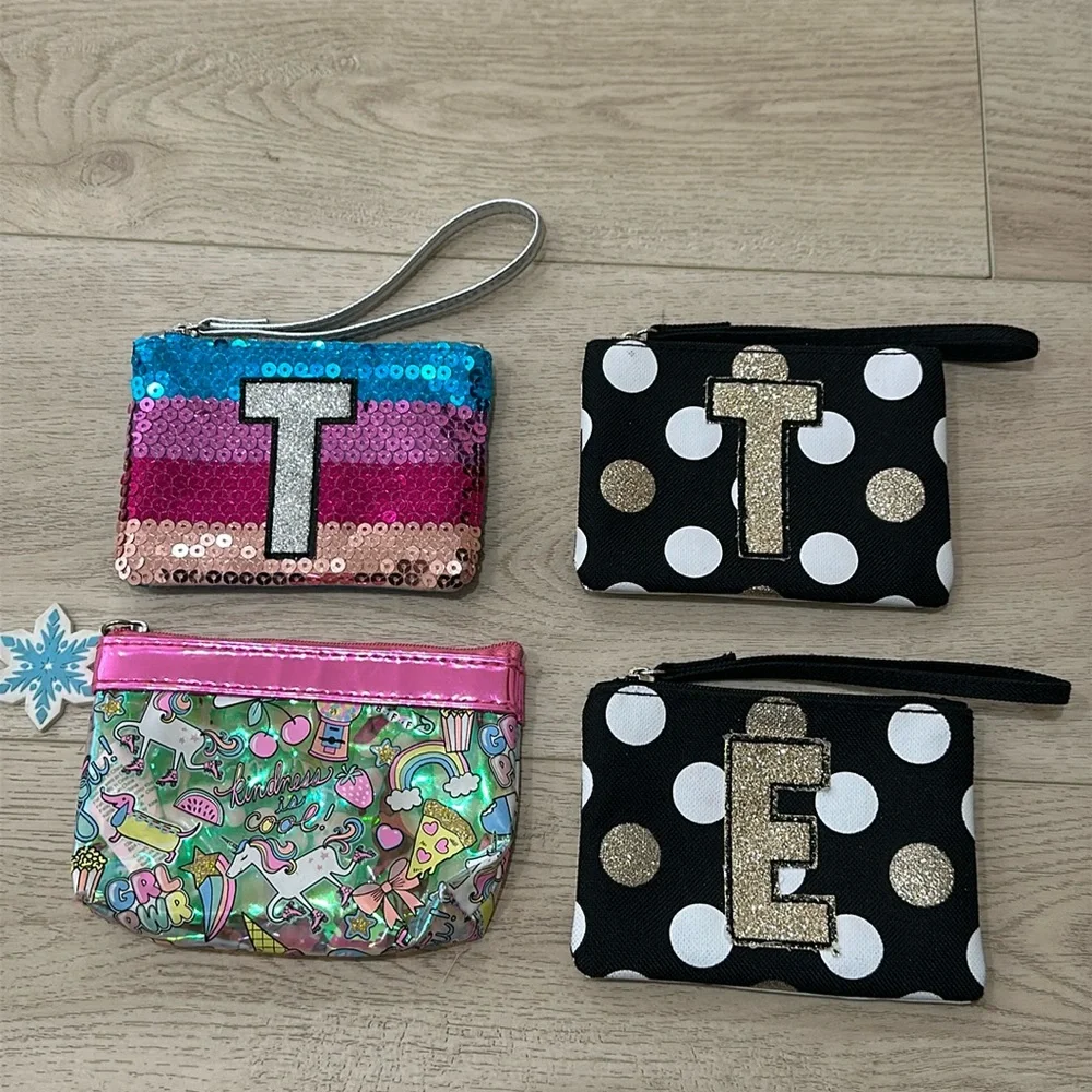 Letter T and E wristlets